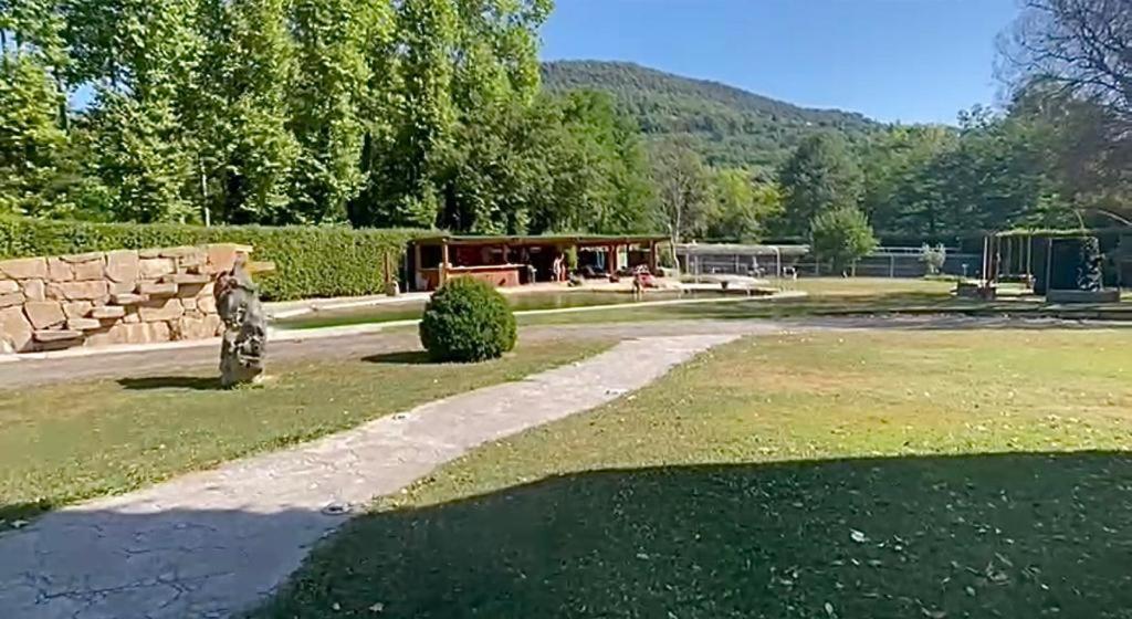 Villa Casa Rustica Olot Exterior foto